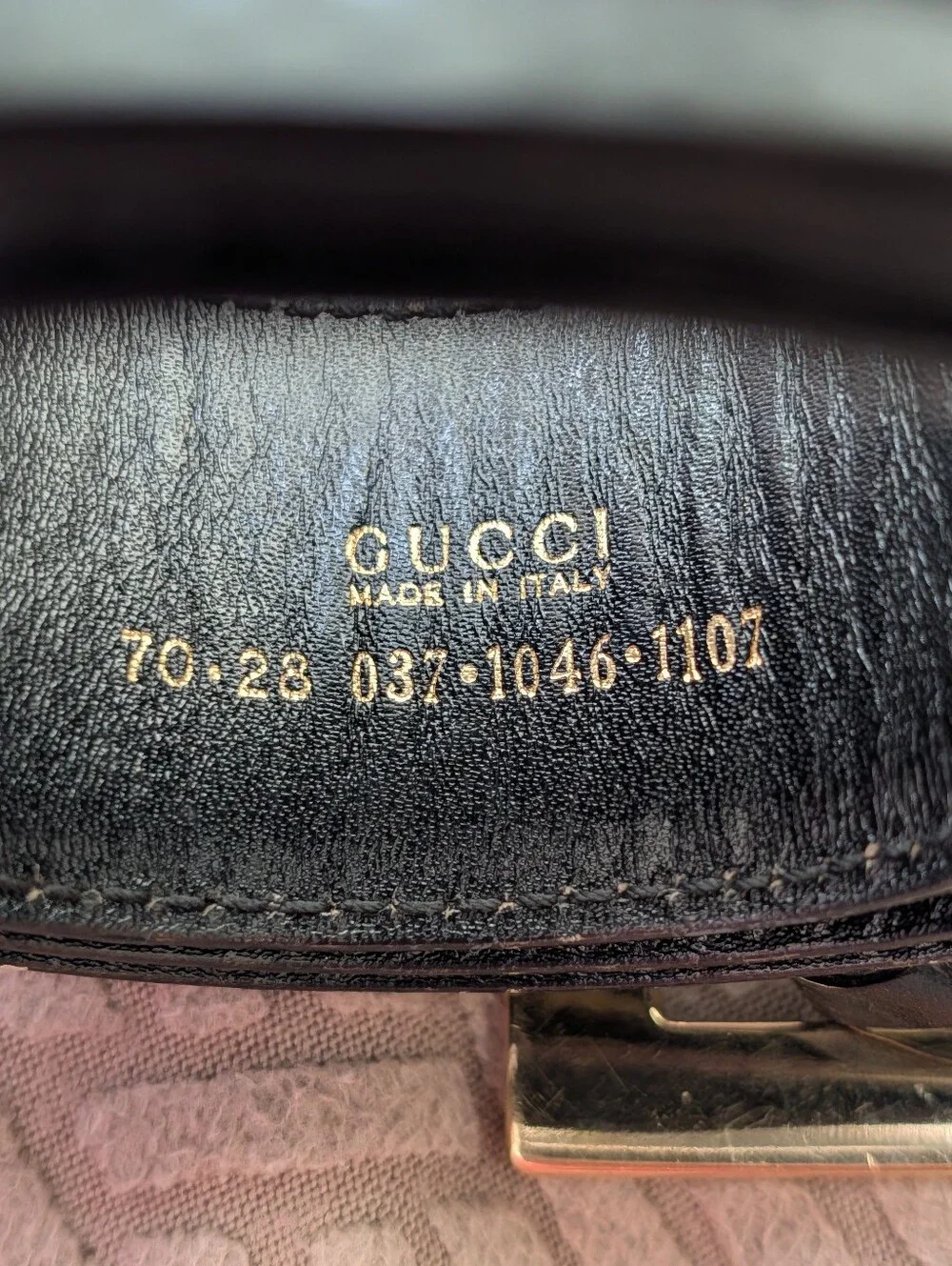 Gucci Black Leather Belt with Gold G Logo Buckle EUC